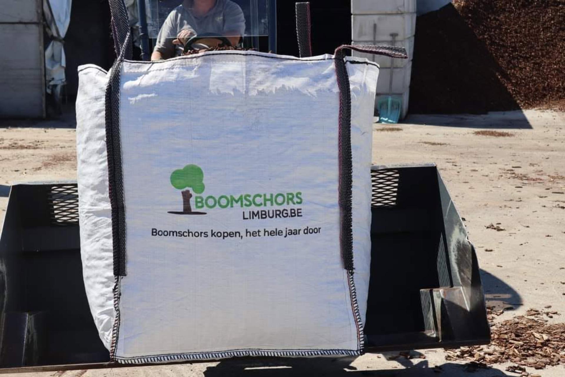 Big bag met boomschors van Boomschors Limburg